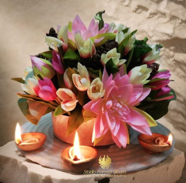 Pin Lotus Flowers beautiful decoration