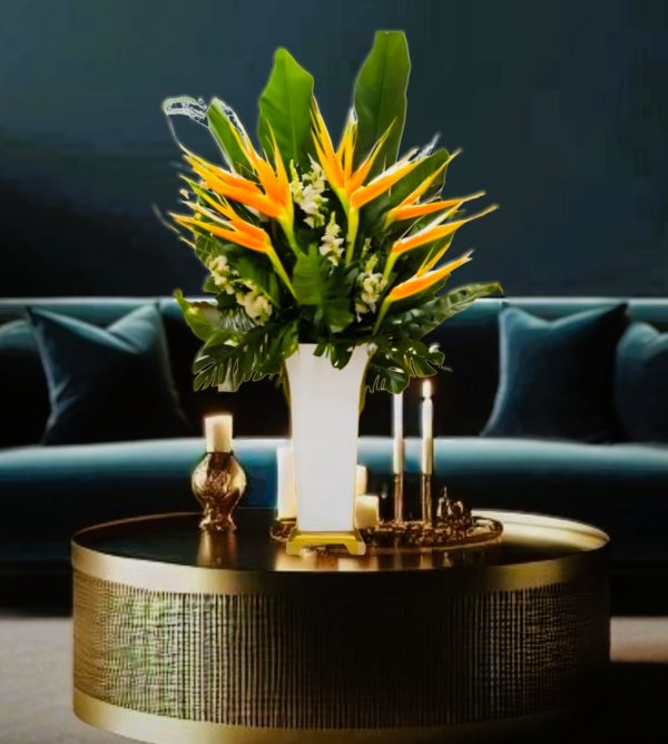 tropical Birds of Paradise silk flowers by Studio Forever Bloom. Our meticulously crafted blooms capture the vibrant colors and graceful forms of these exotic flowers, perfect for adding elegance and freshness to any space.